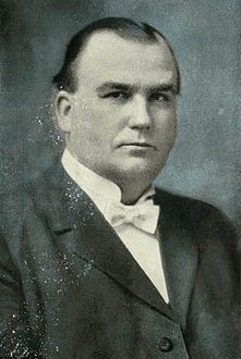 Wilbur Voliva leader of the Zionites.